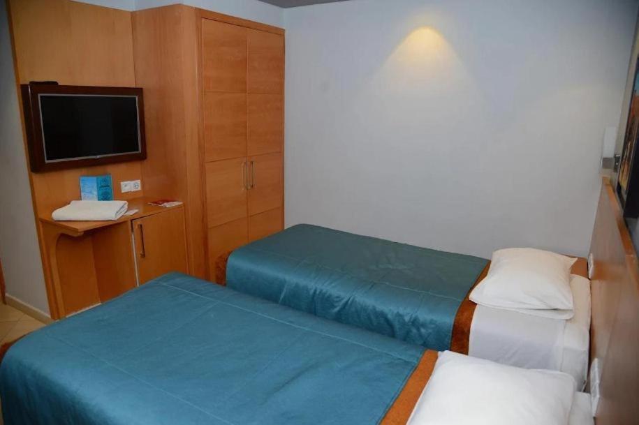 Hotel Al Amal 提兹尼特 外观 照片