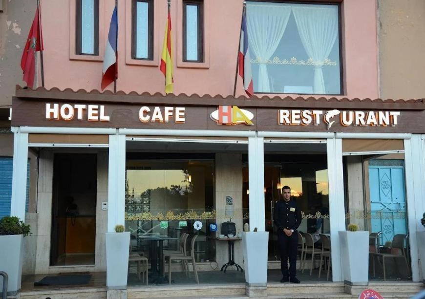 Hotel Al Amal 提兹尼特 外观 照片