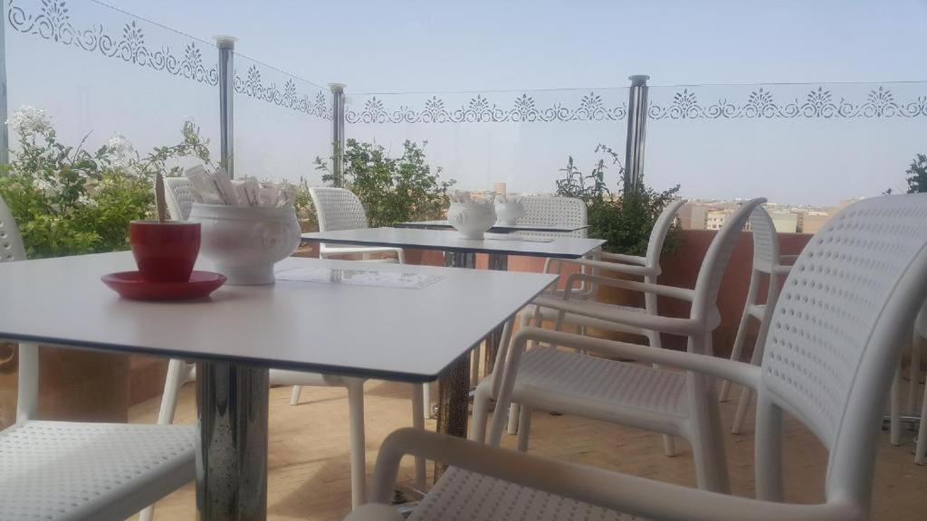 Hotel Al Amal 提兹尼特 外观 照片